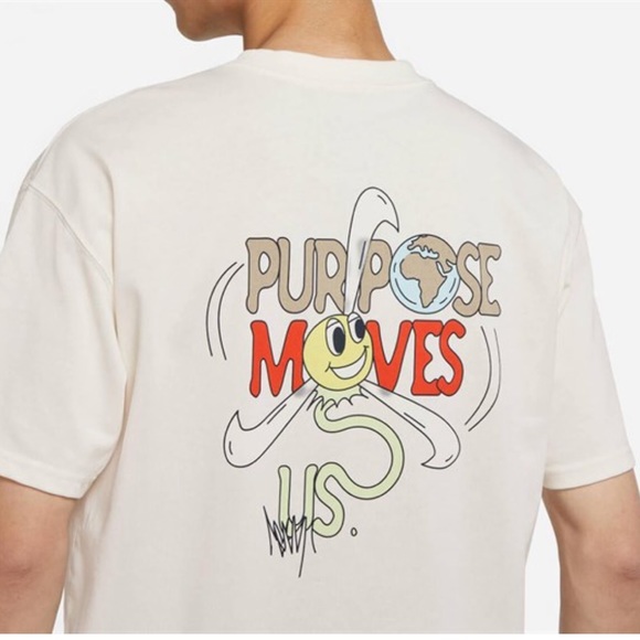 Nike Purpose Moves Us T-shirt - Picture 2 of 10